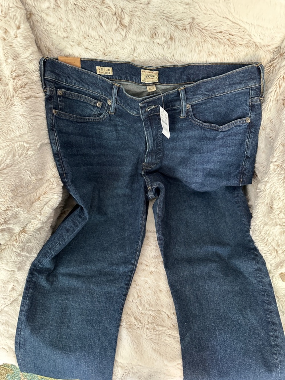 1040 Athletic Tapered-fit stretch jean in one-year wash